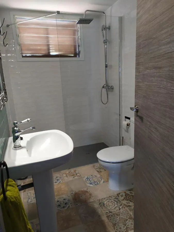 Dafne'S Beach La Pineda Apartment