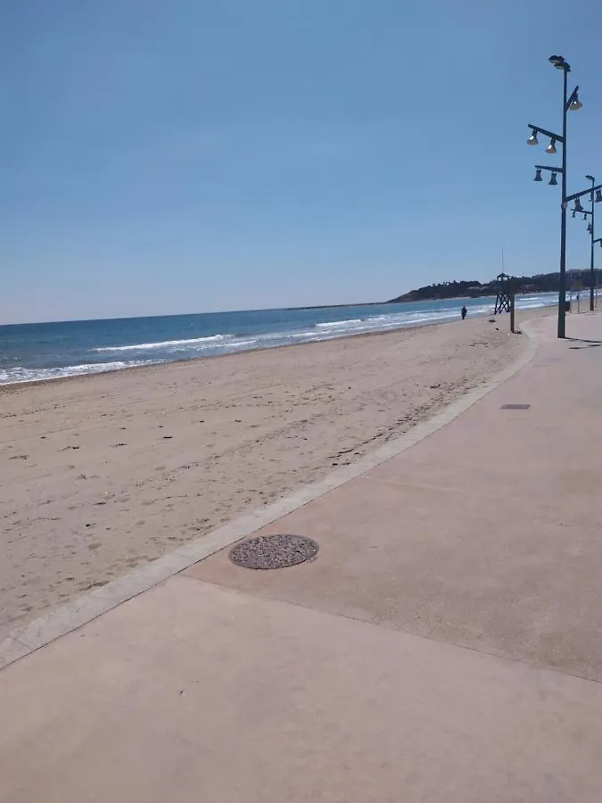 Dafne'S Beach La Pineda Apartment